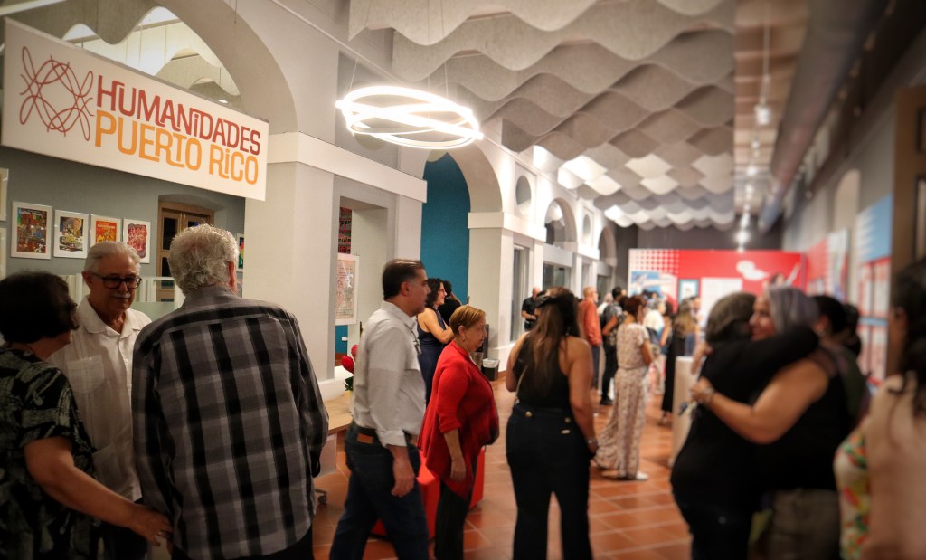 A casa llena la inauguración de la nueva sede de Humanidades Puerto Rico